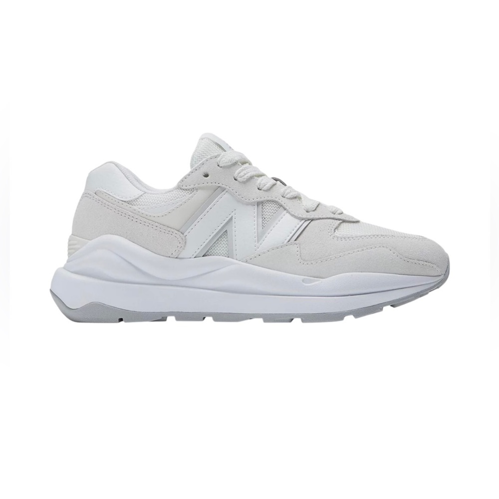 Rare New Balance 57/40 Sneakers White Sea Salt Women’s Size 6